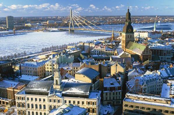 加拿大移民中介排名