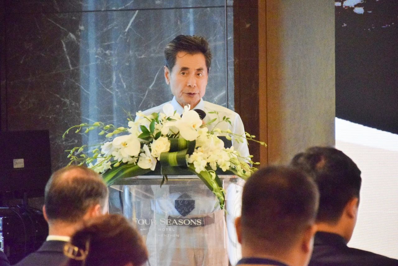 EB-5行業專家破解綠卡獲取全流程密碼：聚焦「大煙山•萬豪酒店」項目，深入拆解如何應對審批及排期關、綠卡關、投資收回關等核心環節，引發全場熱烈互動與高度讚譽。